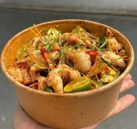 Hình ảnh Chân gà sốt Thái rút xương - 400g