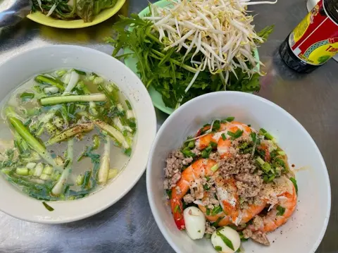 Hình ảnh Hủ tiếu khô tôm