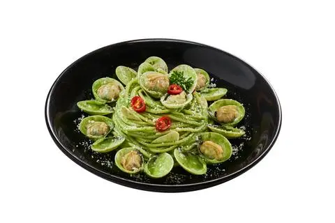 Hình ảnh Mỳ Ý nghêu xốt húng quế