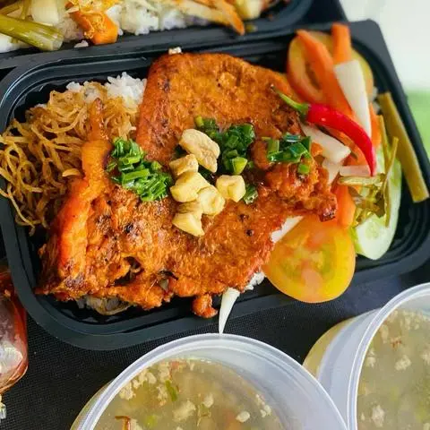 Hình ảnh Cơm sườn bì