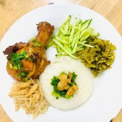 Hình ảnh Cơm đùi gà - Bì thịt