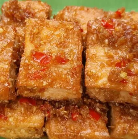 Hình ảnh Cơm chay đậu hũ chiên sả