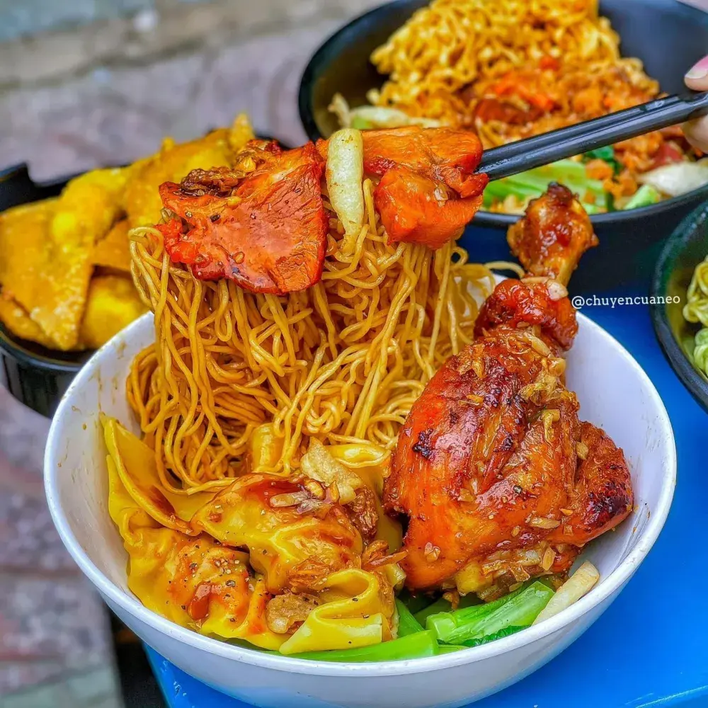 Hình ảnh Mì đặc biệt