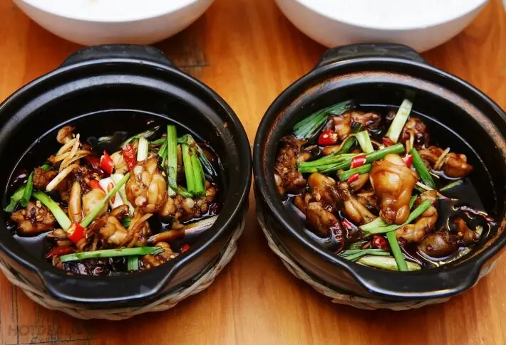 Hình ảnh Tam Quốc Diễn Nghĩa ( 3 Ếch + 1 Cháo )
