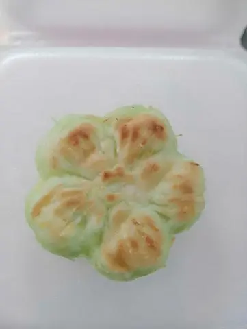 Hình ảnh Bánh khoai mì nướng hoa 5 cánh mini vị lá dứa
