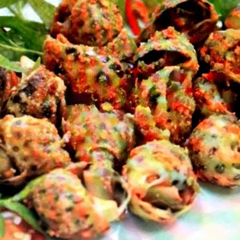 Hình ảnh Ốc hương xào muối ớt