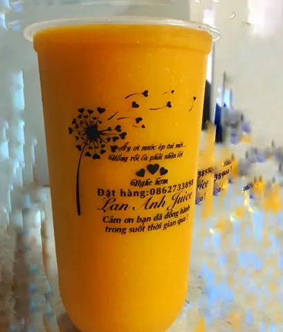 Hình ảnh Sinh tố xoài đào