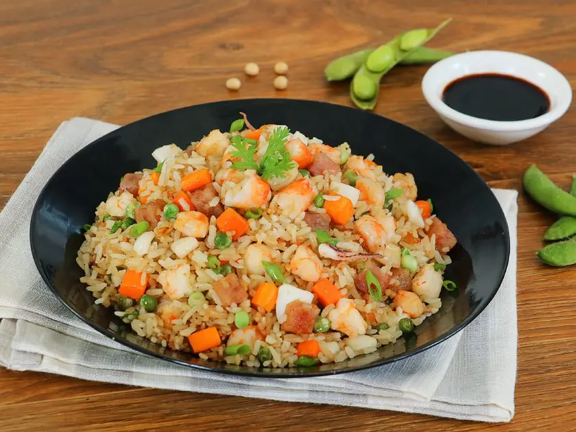Hình ảnh Cơm xào thập cẩm