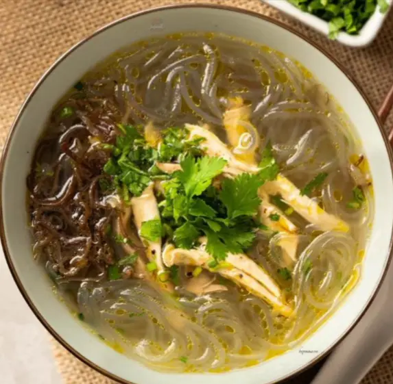 Hình ảnh Miến gà xé