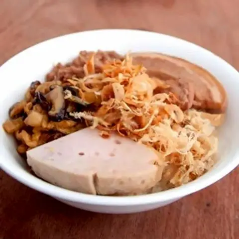 Hình ảnh Combo : xôi thịt - chả + nước nhân trần