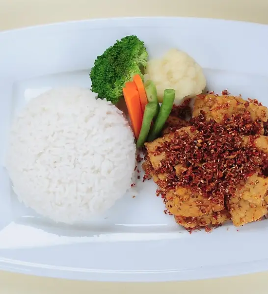 Hình ảnh Tempeh Xào Xả Ớt