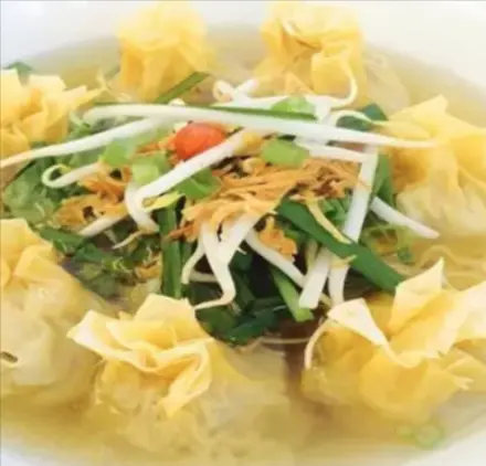 Hình ảnh Hoành thánh +trứng cút
