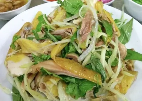 Hình ảnh Cơm gỏi gà - 2 người ăn