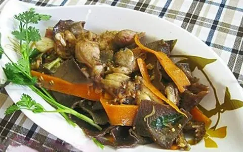 Hình ảnh Ếch chưng cách thủy với nấm