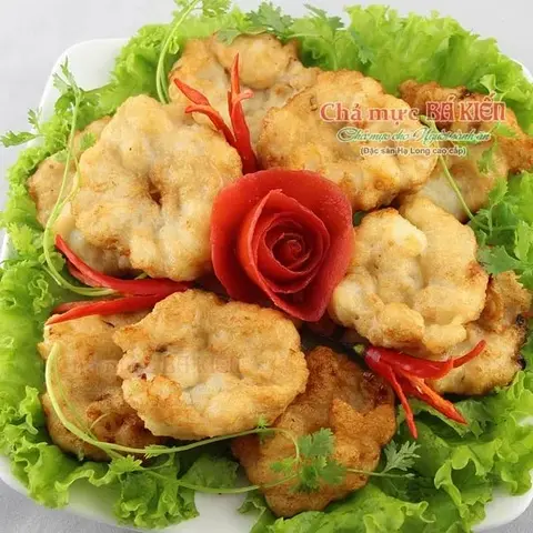 Hình ảnh Chả mực thêm