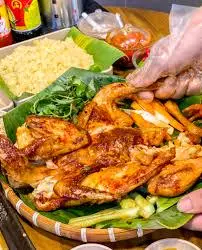 Hình ảnh Combo 3 gà mắm nhĩ - 1 cơm lam