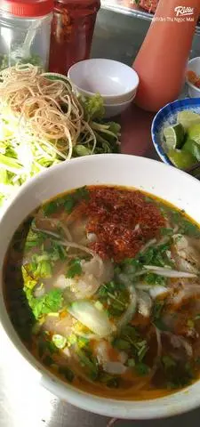Hình ảnh Bún bò tái