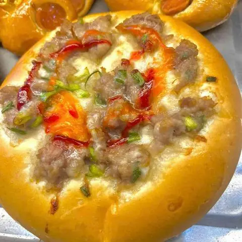 Hình ảnh Bánh thịt pizza