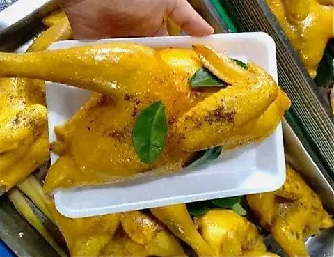 Hình ảnh Gà ủ muối hoa tiêu 1/2 con( ăn lạnh+chăt sẳn)