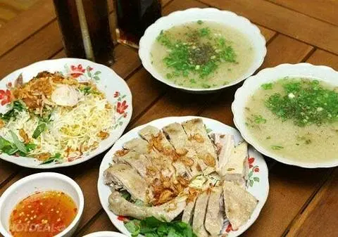Hình ảnh gà +gỏi 1/2 con
