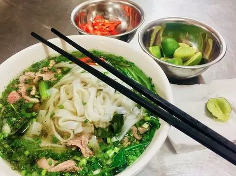 Hình ảnh Phở thập cẩm đặc biệt