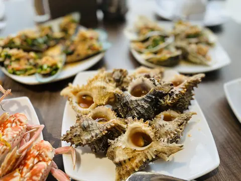 Hình ảnh Ốc gai hấp tiêu xanh