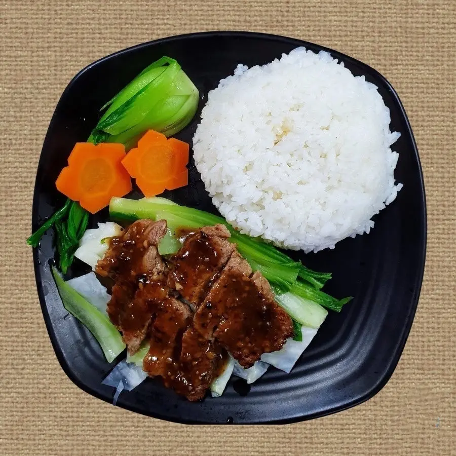 Hình ảnh Cơm bò sốt tiêu đen