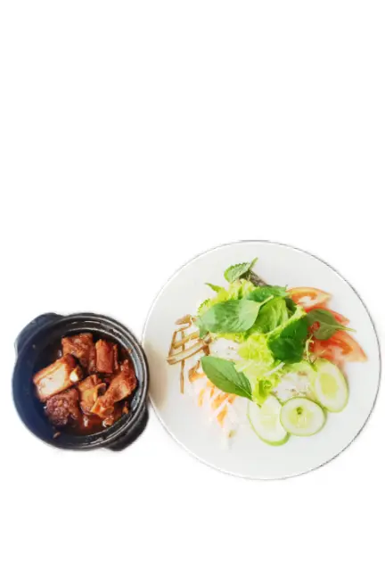 Hình ảnh Cơm tấm gà kho tộ