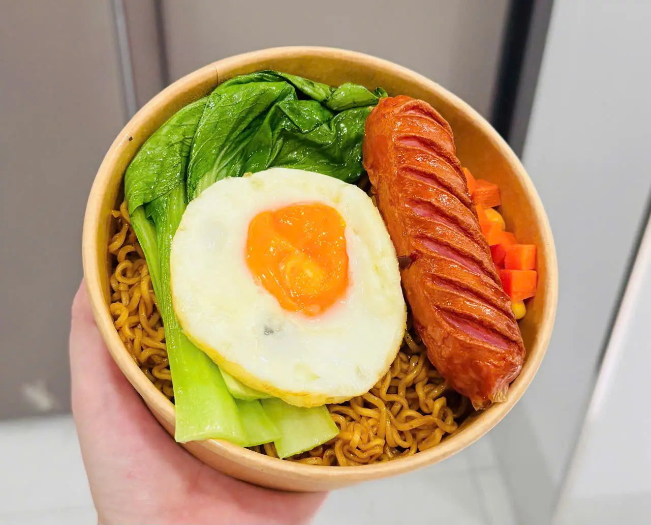 Hình ảnh Mì trứng xúc xích