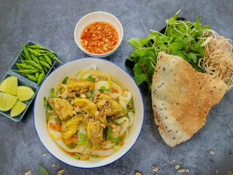 Hình ảnh Mì gà