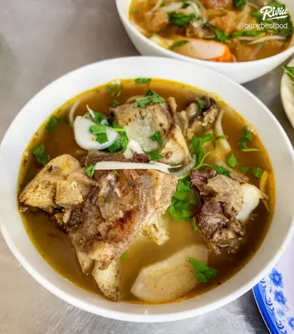 Hình ảnh Bún bò sườn sụn