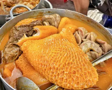 Hình ảnh Phá lấu - nửa ký