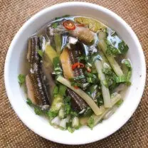 Hình ảnh Lươn nấu canh chua