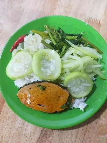 Hình ảnh Cơm cá thu chay