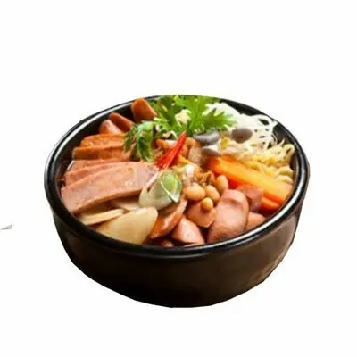 Hình ảnh Canh kim chi xúc xích