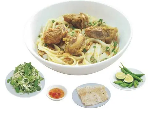 Hình ảnh Mì Quảng sườn non