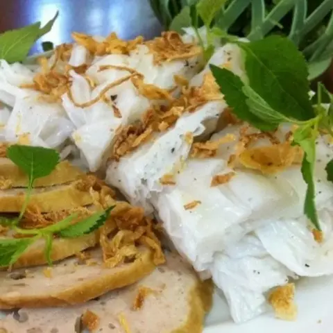 Hình ảnh Bánh ướt chả giò