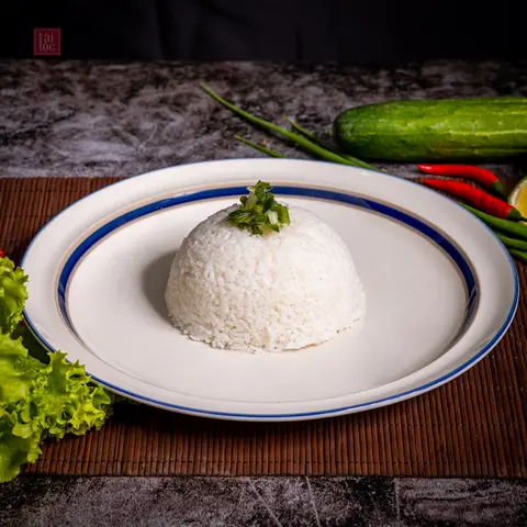 Hình ảnh Cơm Tấm Thêm