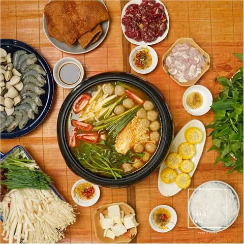 Hình ảnh Lẩu Thái thập cẩm nhỏ 3 người