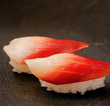 Hình ảnh Sushi sò đỏ