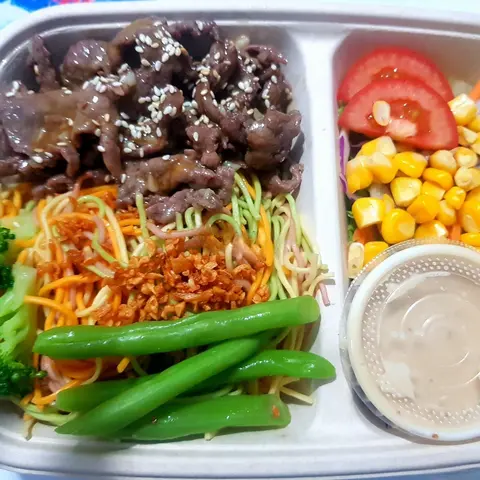 Hình ảnh Mì Rau Củ Bò Sốt  Bơ Tỏi