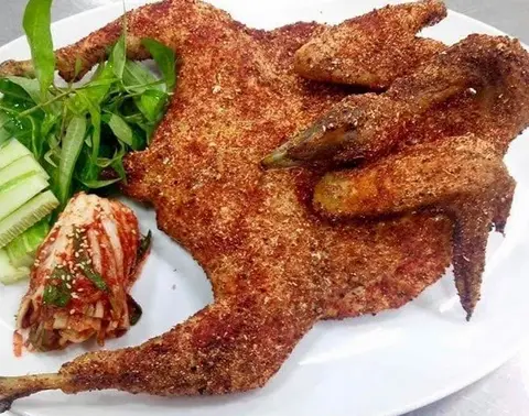 Hình ảnh Gà nướng muối ớt