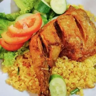 Hình ảnh Cơm góc tư xối mỡ lớn