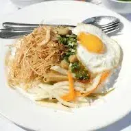 Hình ảnh Cơm tấm bì trứng