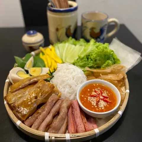 Hình ảnh Mẹt đầy đủ 2 người ăn - mẹt nhỏ