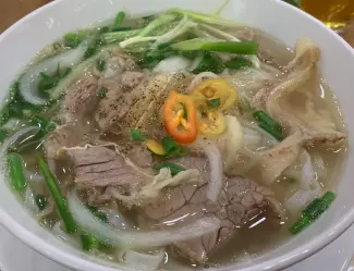Hình ảnh Phở tái - gân