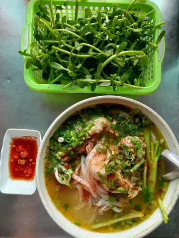 Hình ảnh Bánh canh đầu cá nhỏ