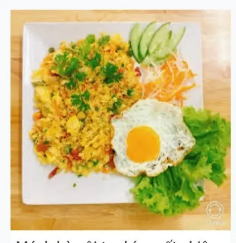 Hình ảnh Cơm chiên tỏi trứng