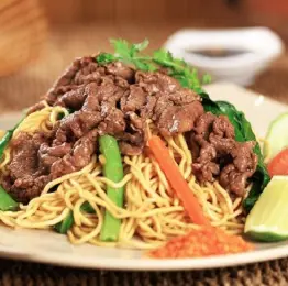 Hình ảnh Mì xào bò
