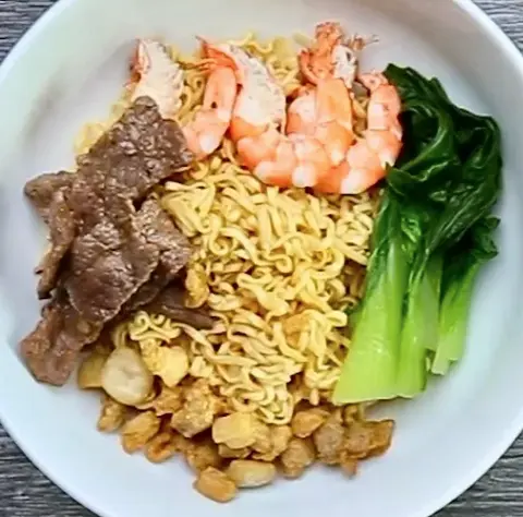 Hình ảnh Mì trộn bò tôm